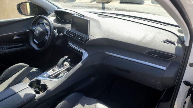 Peugeot 3008 image 4