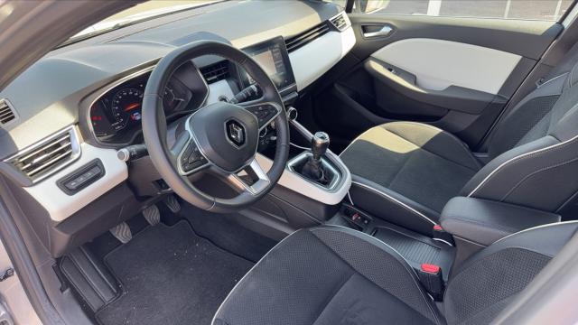 Renault Clio image 2