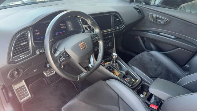 Seat Leon image 1