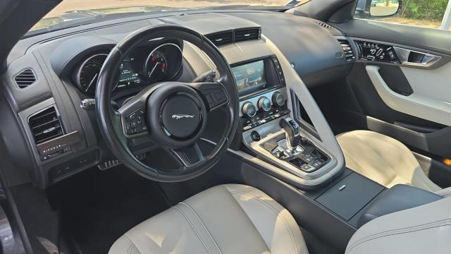 Jaguar F-Type image 2