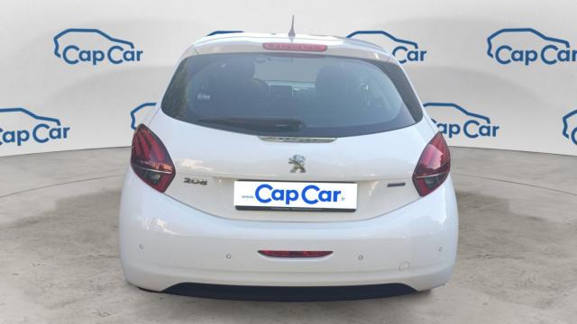 Peugeot 208 image 1