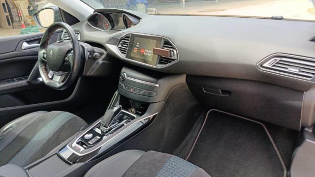 Peugeot 308 image 9
