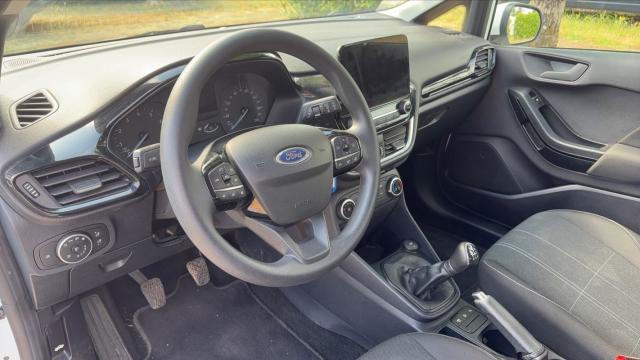 Ford Fiesta image 5