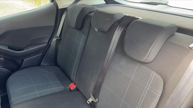 Ford Fiesta image 9