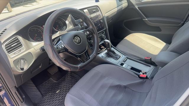 Volkswagen Golf image 5