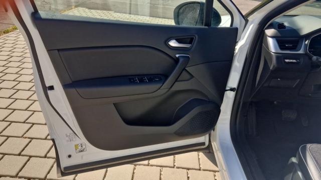 Renault Captur image 3