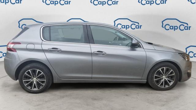 Peugeot 308 image 8