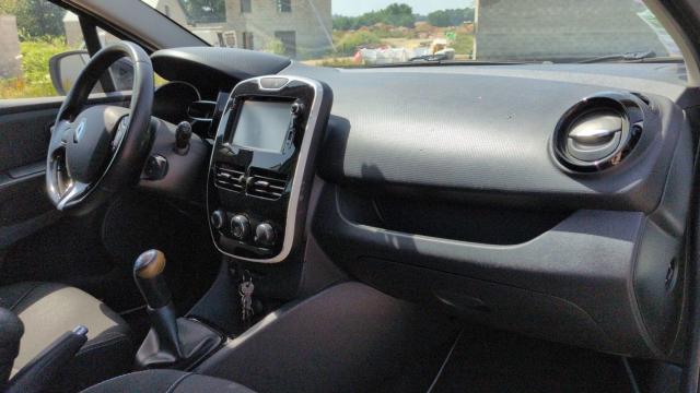 Renault Clio Estate image 4