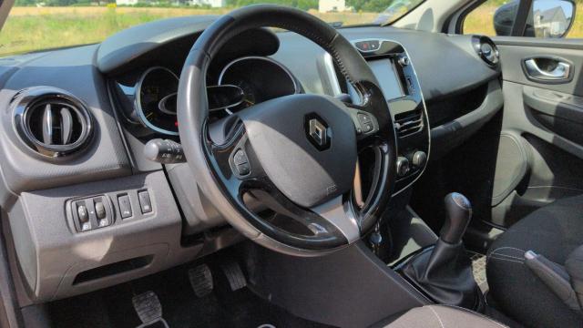 Renault Clio Estate image 7