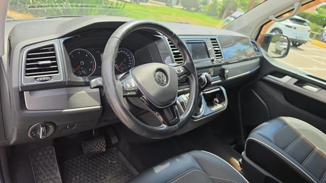 Volkswagen Multivan image 2