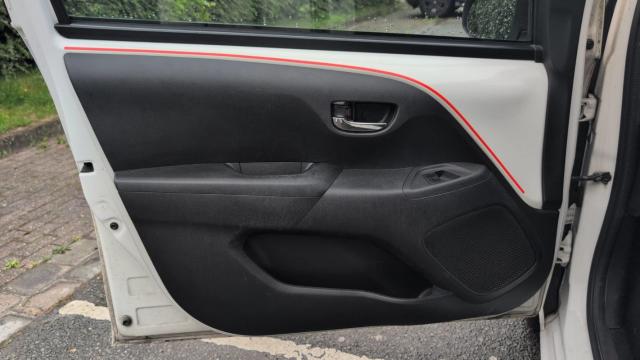 Peugeot 108 image 6
