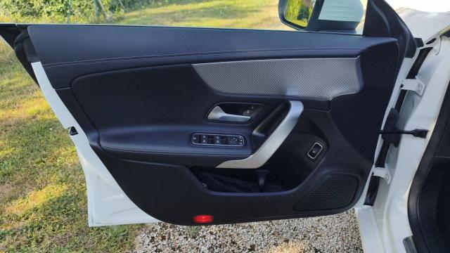 Mercedes Benz Classe Cla image 4