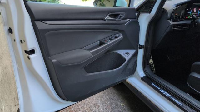 Volkswagen Golf image 2