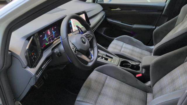 Volkswagen Golf image 5