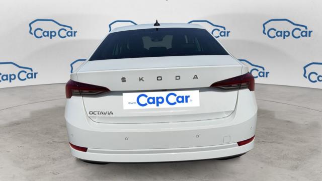 Skoda Octavia image 8
