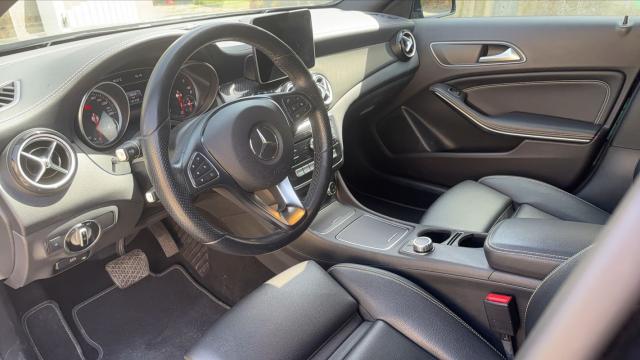 Mercedes Benz Classe Gla image 2