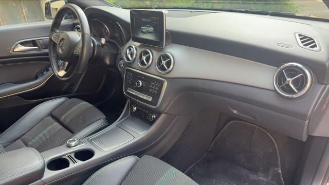Mercedes Benz Classe Cla image 8
