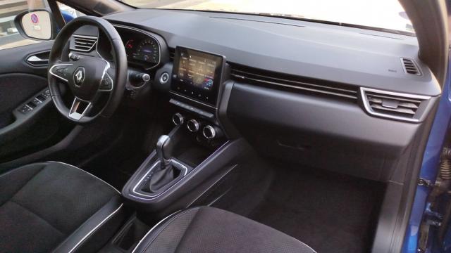 Renault Clio image 6