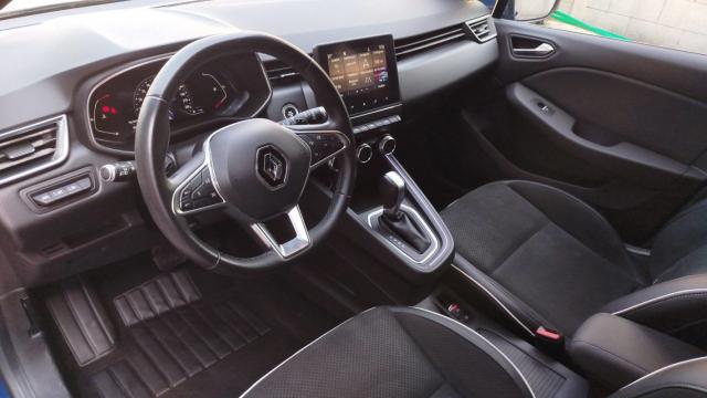 Renault Clio image 8
