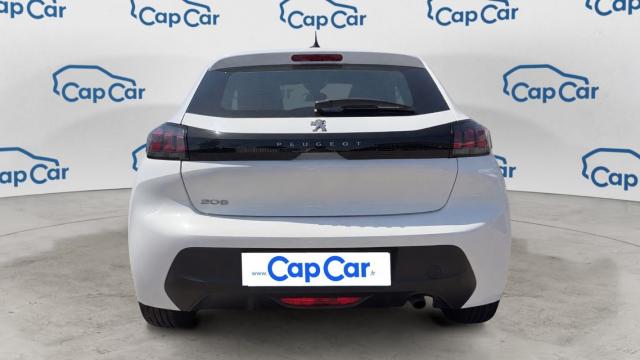 Peugeot 208 image 8