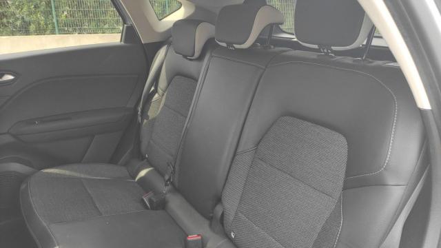 Renault Captur image 8