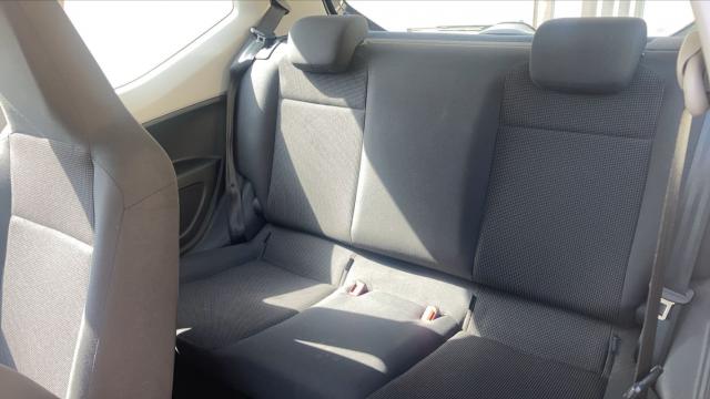 Volkswagen Up! image 7