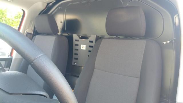 Volkswagen Transporter image 4