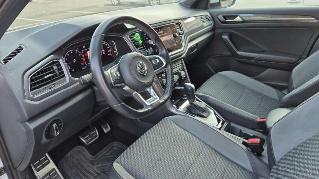 Volkswagen T-Roc image 6