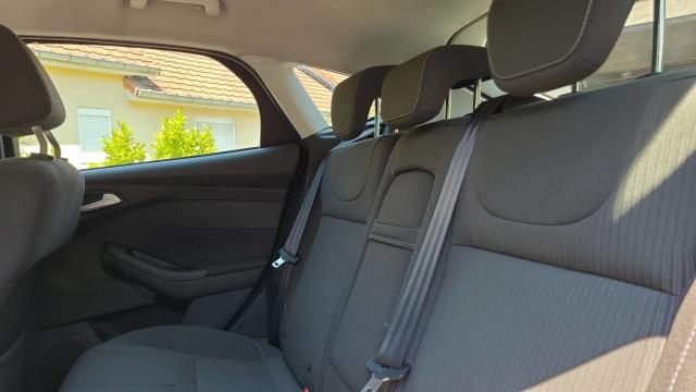 Ford Focus image 2