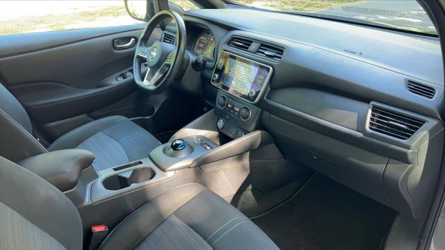 Nissan Leaf image 1