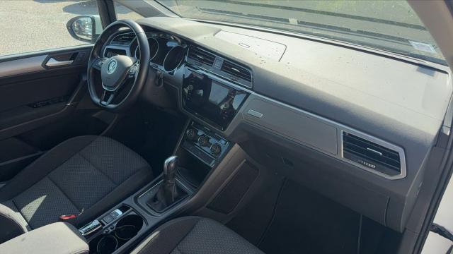 Volkswagen Touran image 1