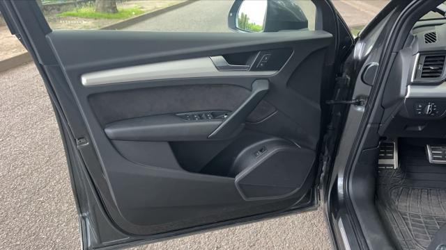 Audi Q5 image 8