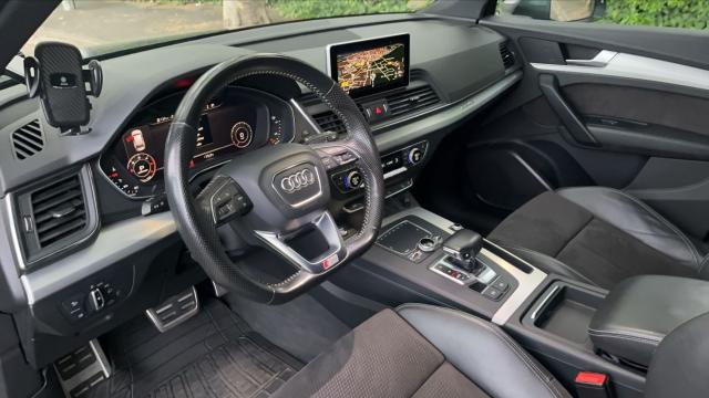 Audi Q5 image 1