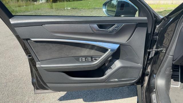 Audi Rs6 Avant image 6