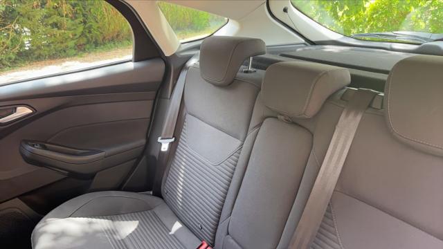 Ford Focus image 5