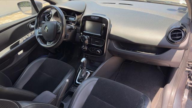 Renault Clio Estate image 5