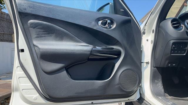 Nissan Juke image 5