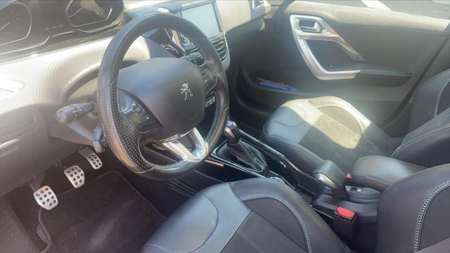 Peugeot 2008 image 6