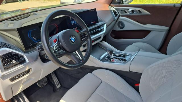Bmw Xm image 5