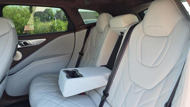 Bmw Xm image 4