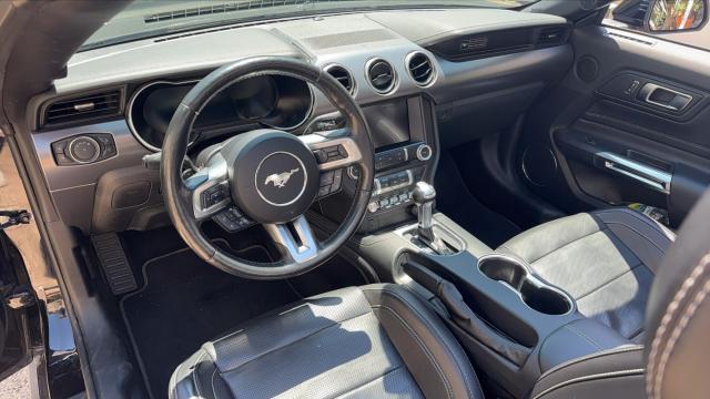Ford Mustang Convertible image 3