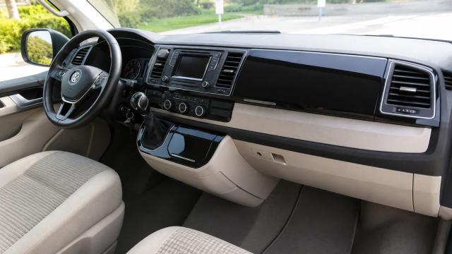 Volkswagen California image 8