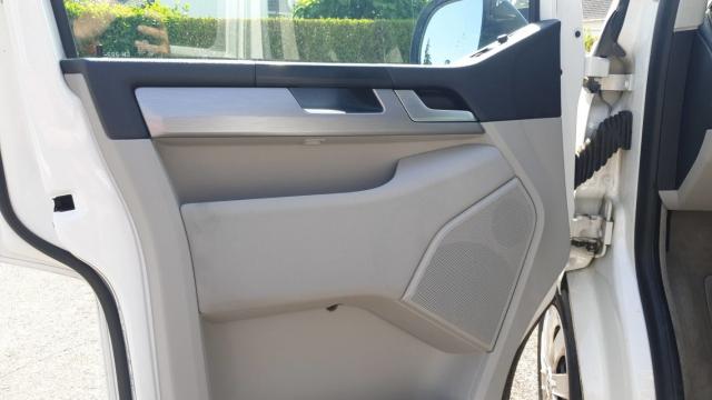 Volkswagen California image 5