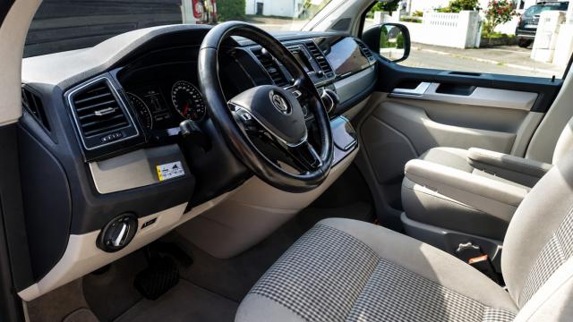 Volkswagen California image 1