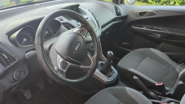 Ford B-Max image 9