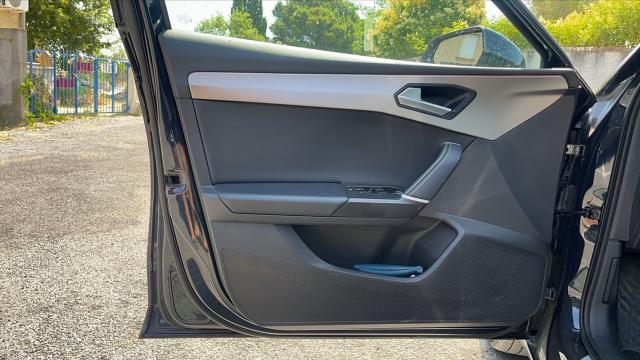 Seat Leon image 4