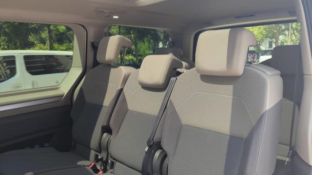 Volkswagen Multivan image 6