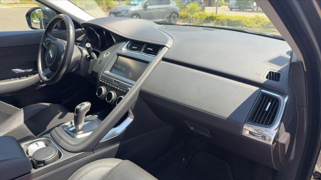 Jaguar E-Pace image 6