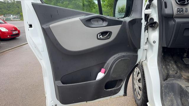 Renault Trafic image 3