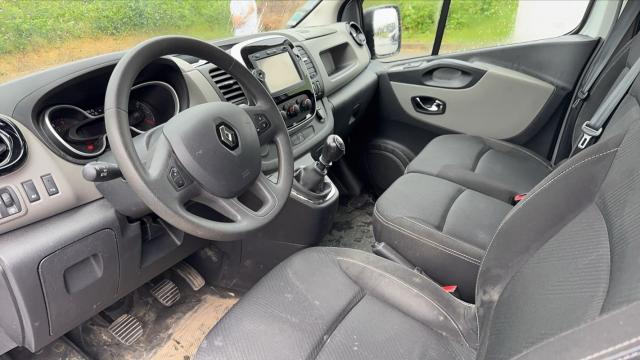 Renault Trafic image 7